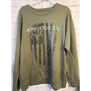 Men's Bone Collector Long Sleeve Crewneck. READ DESCRIPTION.